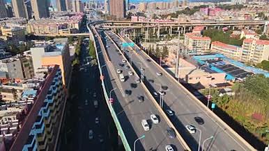 昆明高架桥公路车流交通二环快速建筑视频的预览图